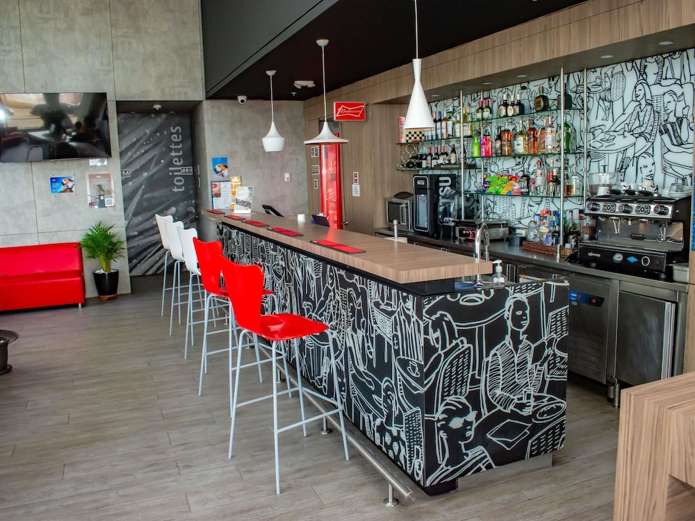 IBIS CARTAGENA MARBELLA 9/64