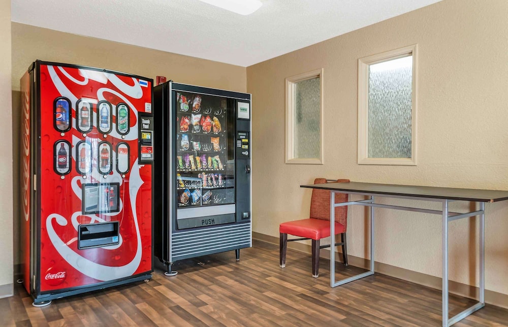 Extended Stay America - Detroit - Ann Arbor-University South 32/49
