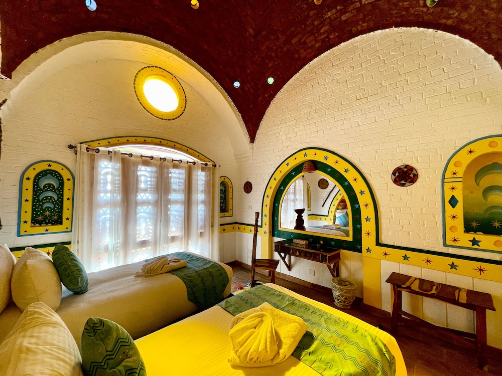 Kato Dool Nubian House 37/60