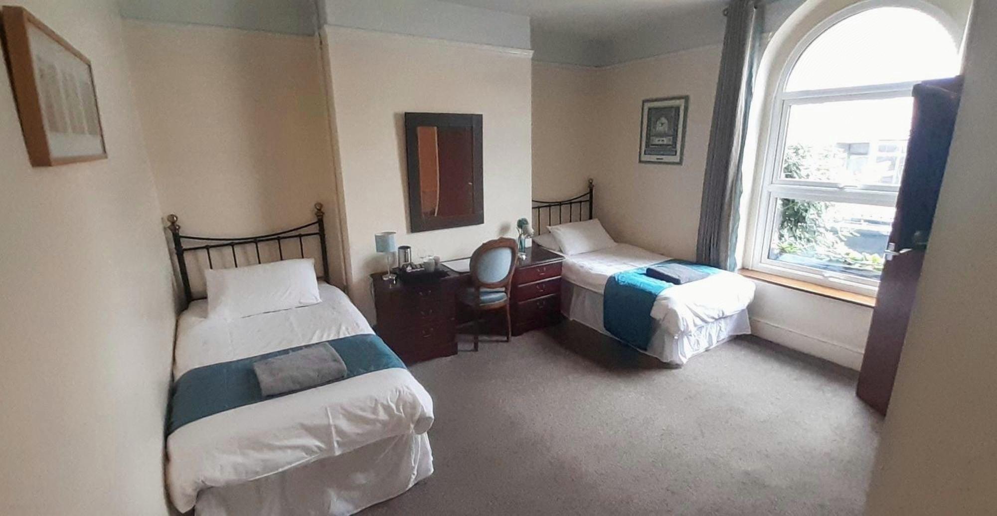 Admiral Blake Guest House 14/31