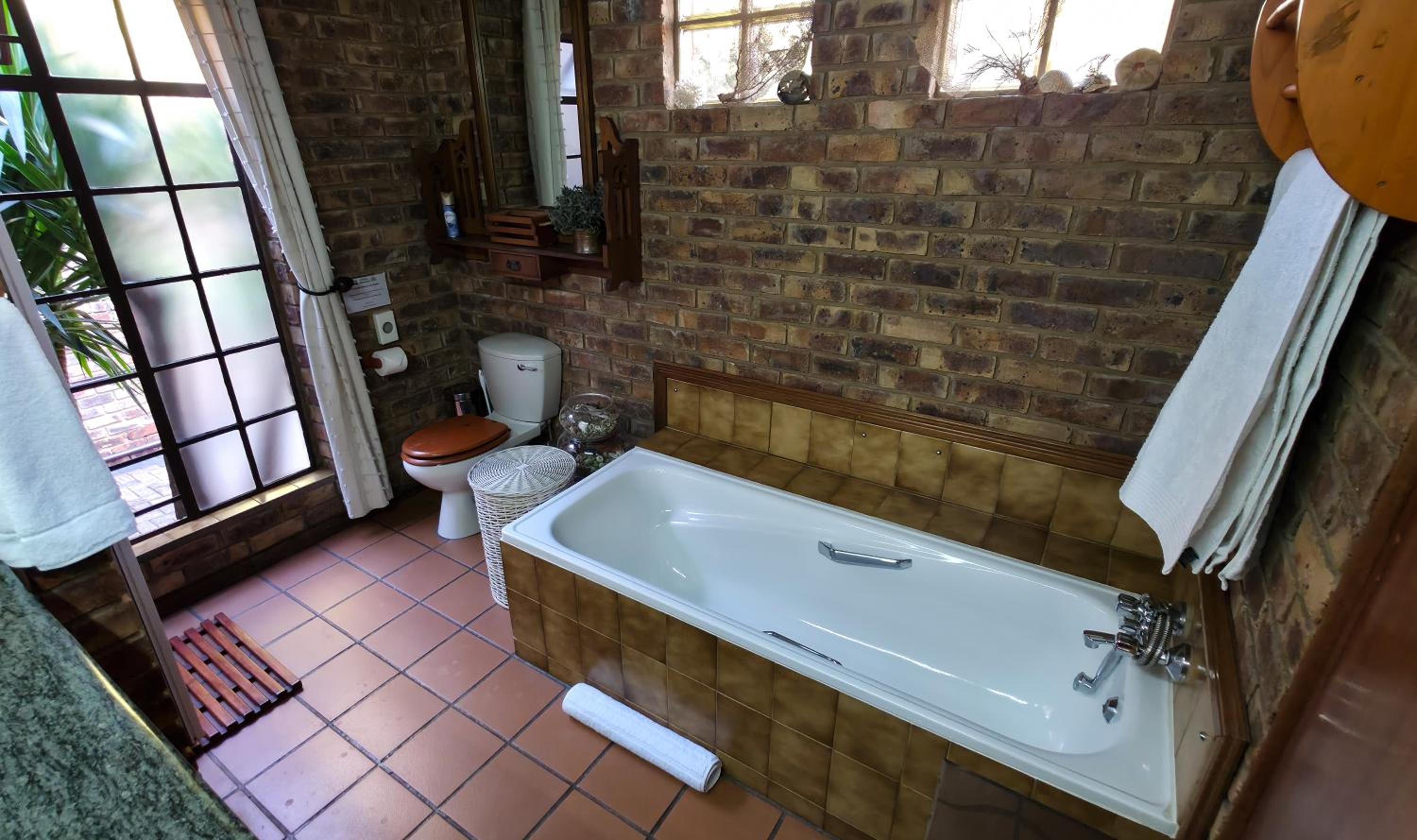 Africa House Guest House 23/23