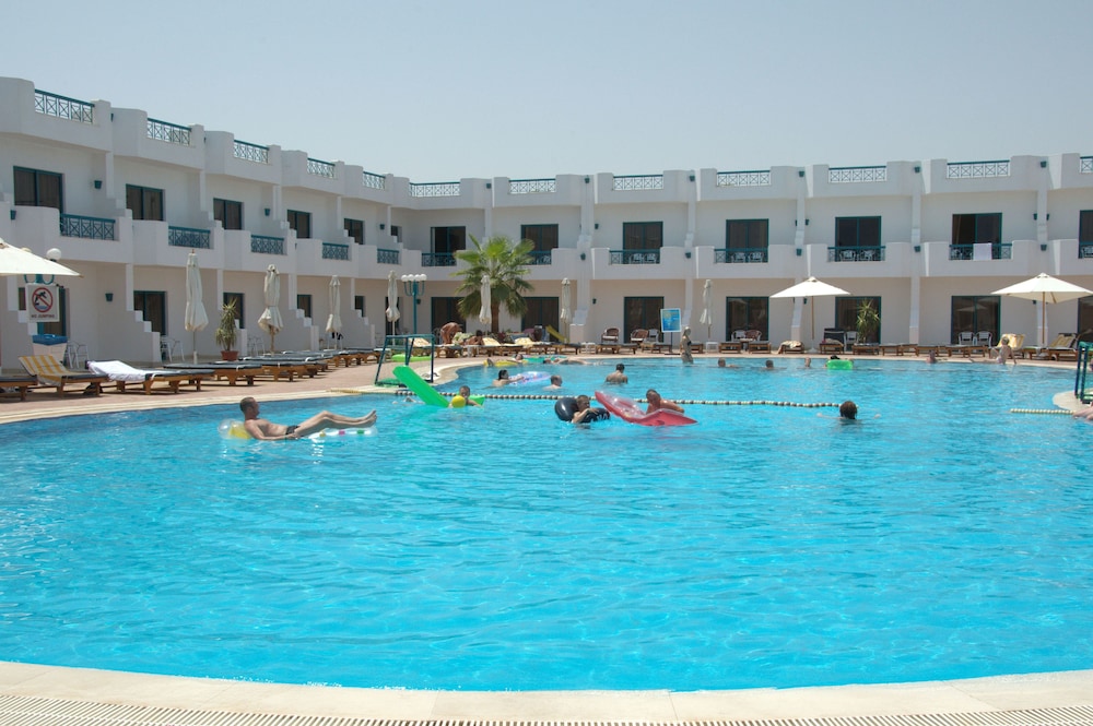 Sharm Cliff Resort 27/30