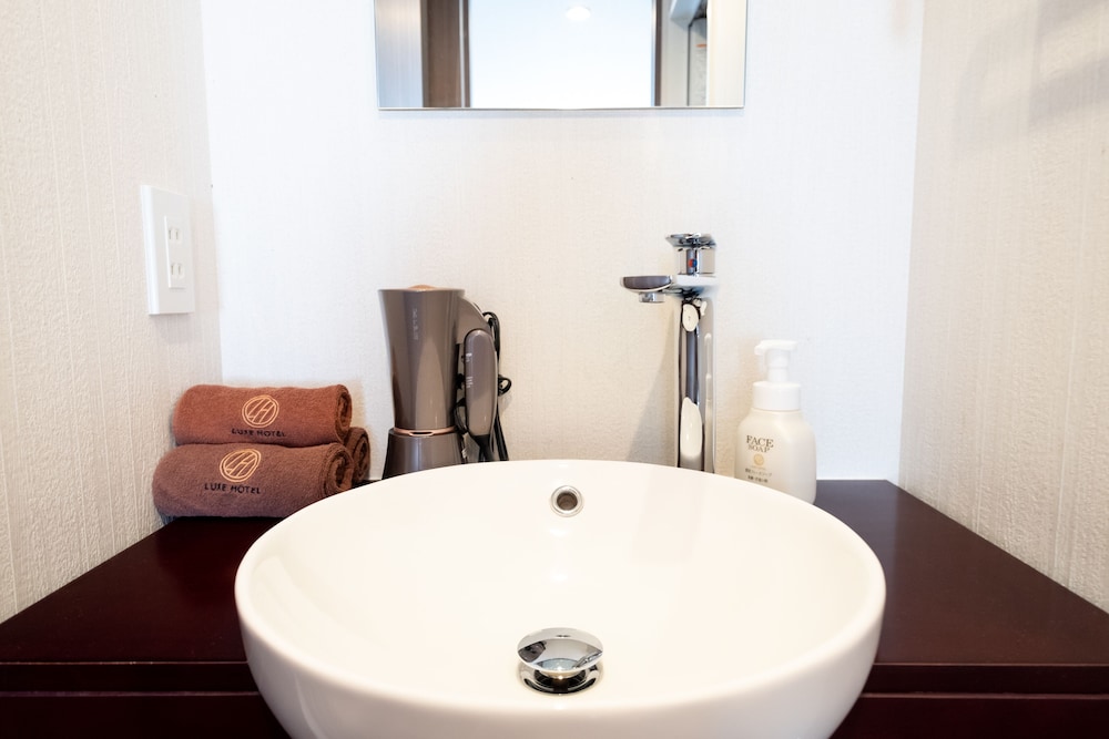 RE Hotel Umeda 27/30