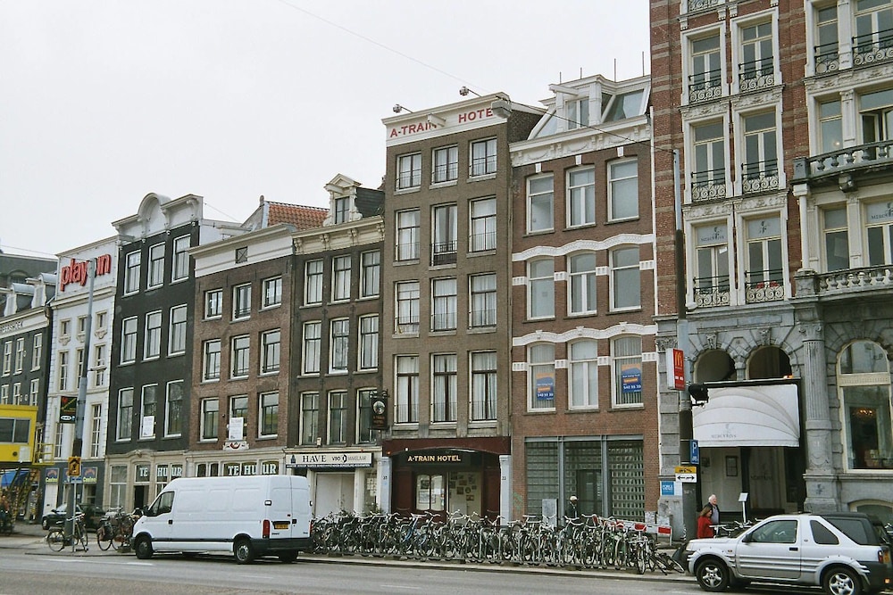 A-Train Hotel 53/63