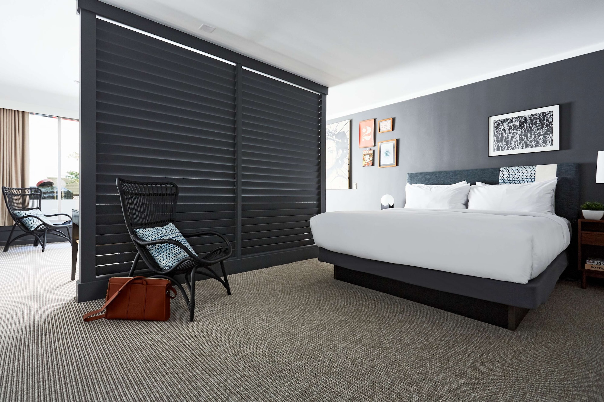 LOFT, SUITE