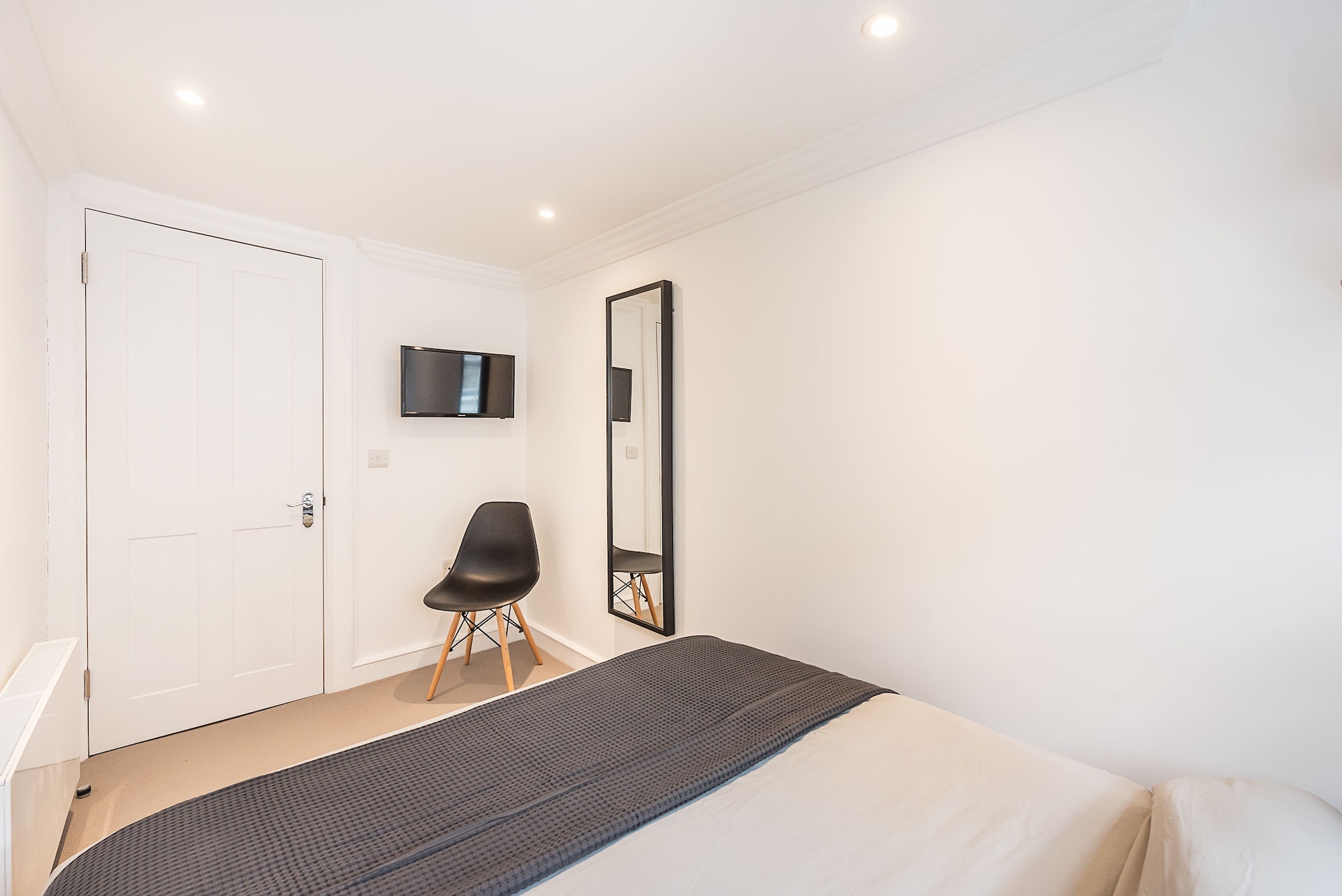 1 BEDROOM, LOFT, CITY