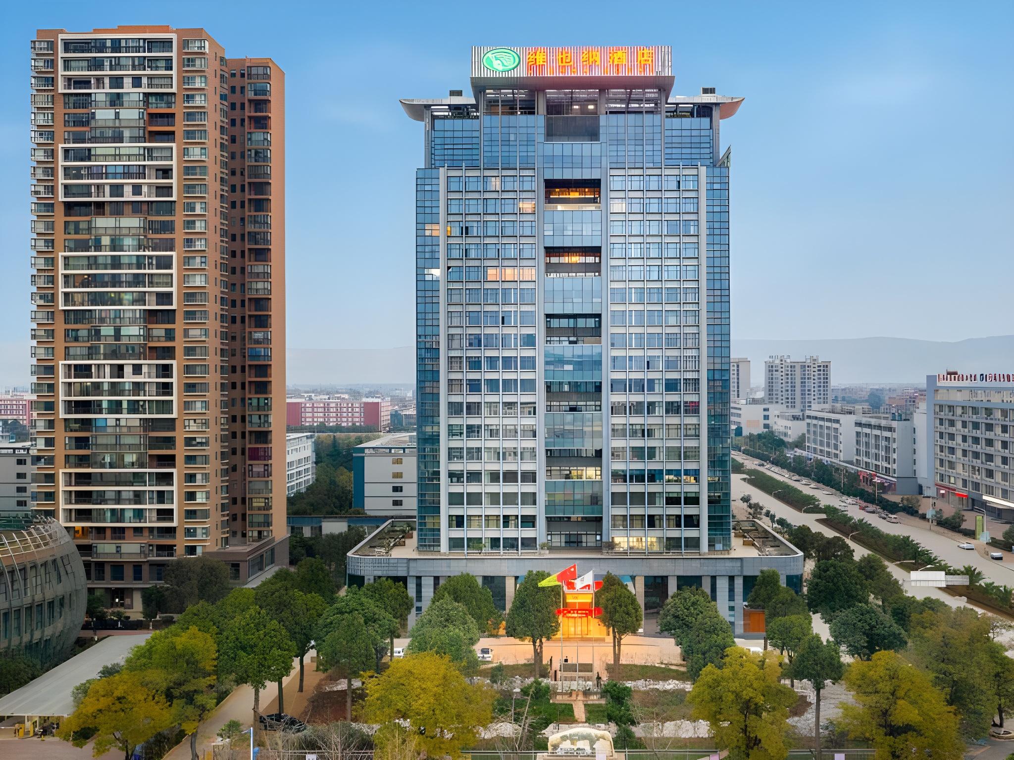 Vienna Hotel (Qujing Railway Station) 2/46