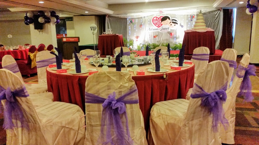 HOTEL GRAND CONTINENTAL KUCHING 78/89