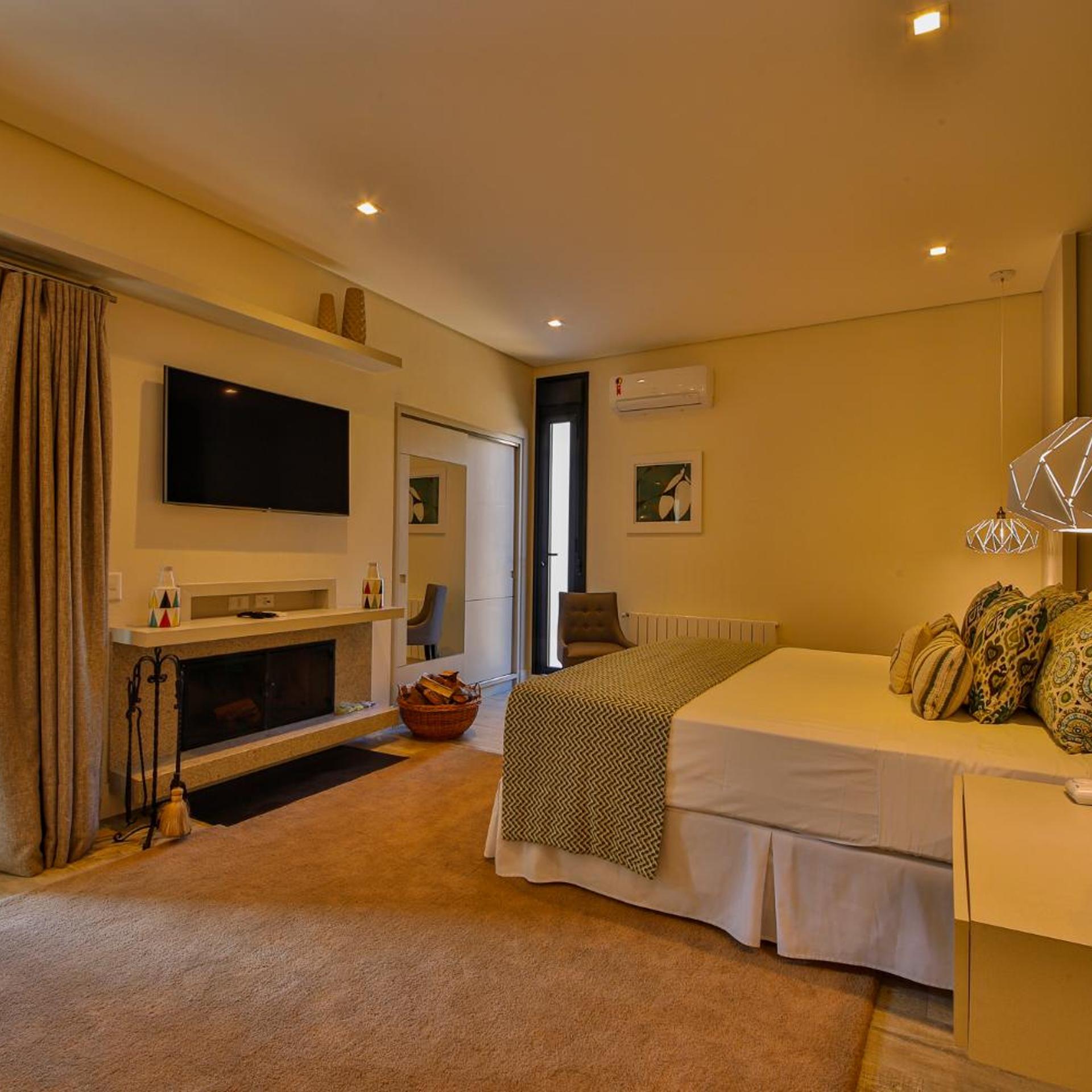 Hotel Saint Michel 32/50