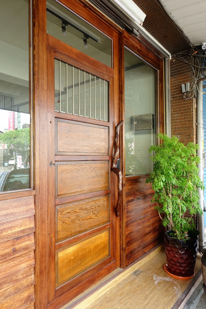 Chiayi Petite Hostel 2/35