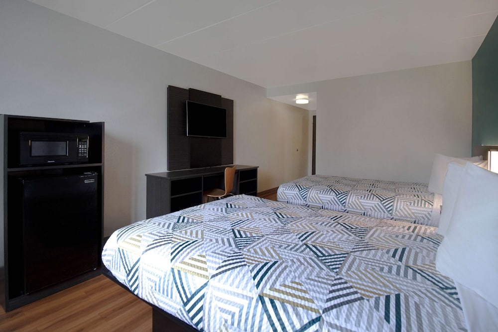 Motel6 Merrillville, IN 27/53