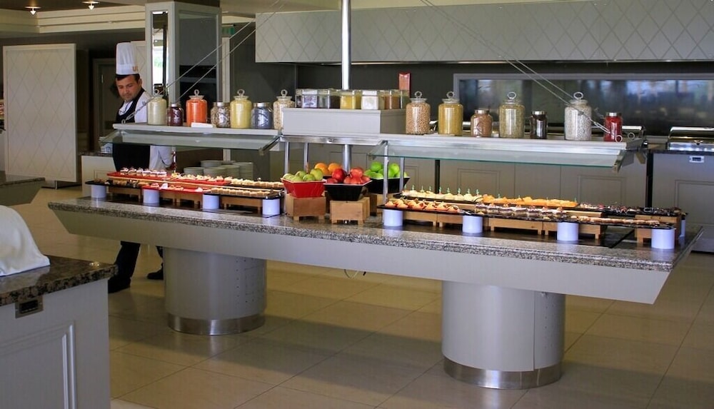 Presa Di Finica Hotel and Suites 12/50