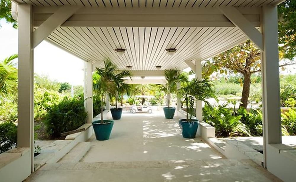 The Meridian Club on Pine Cay 21/48