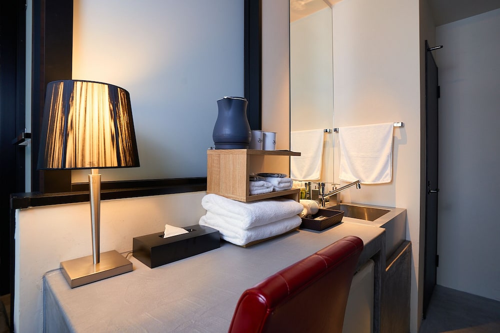 Hotel Material 12/62