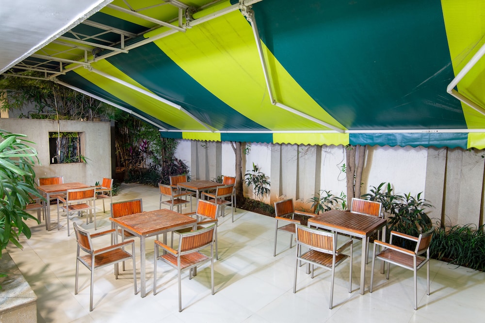 Monarch Montvert, Baner Pune 31/50