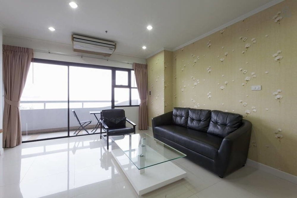 Patong Tower By United 21 Thailand 26/50