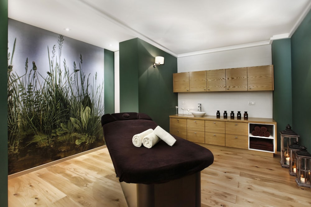 AUBRECHT COUNTRY RESORT AND SPA 30/50