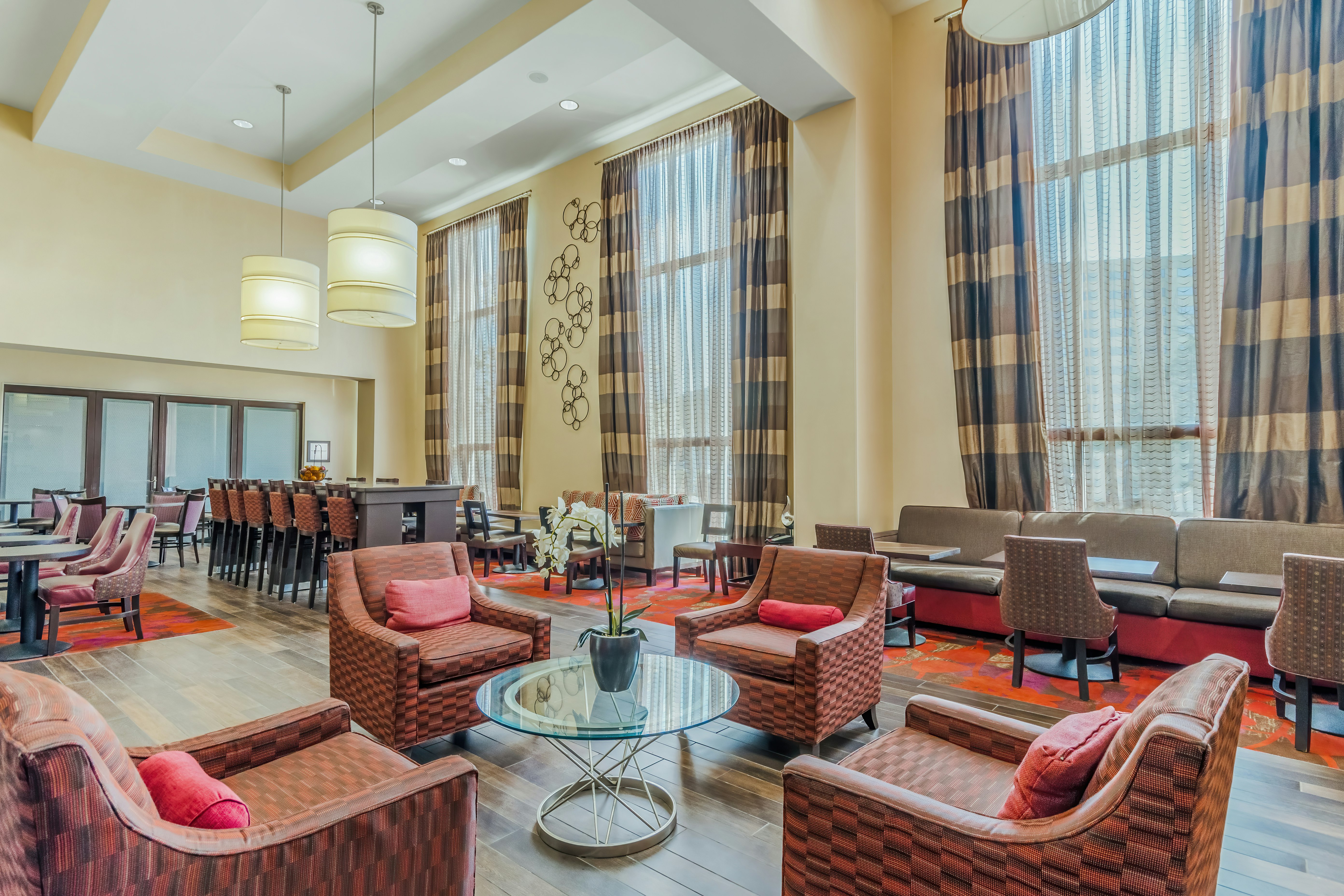 Hampton Inn Suites Detroit Airport Romulus 6/13