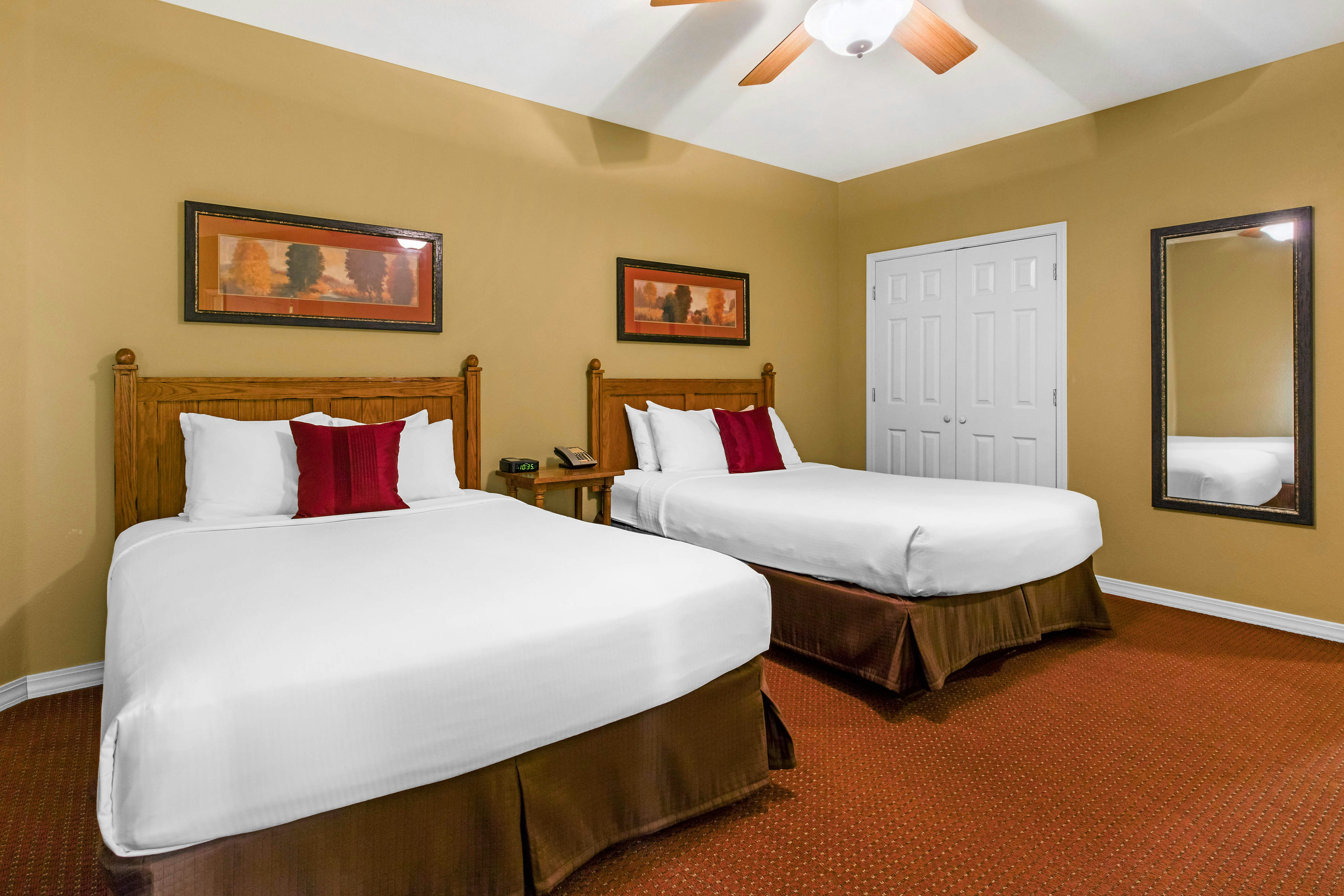 Hilton Vacation Club The Falls Village Branson 9/38