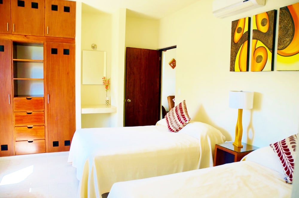 HOTEL ARRECIFES SUITES 20/67