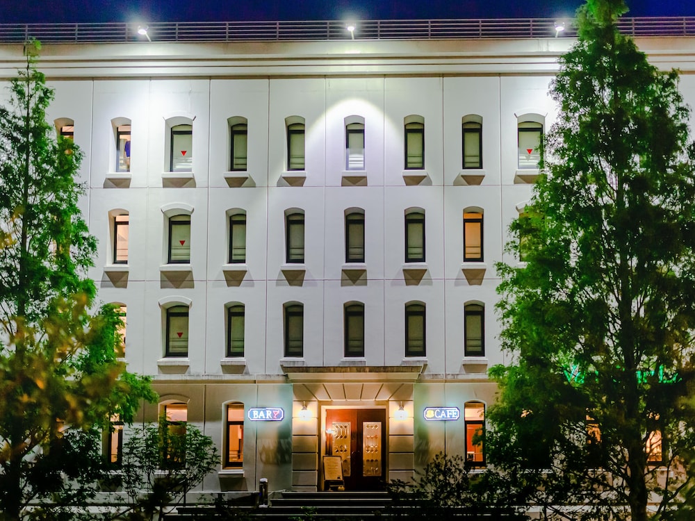 Van Cortlandt Hotel 3/48