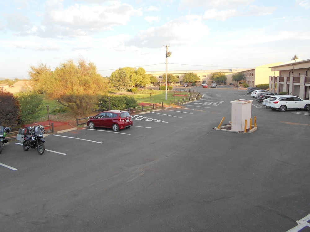 Grand Canyon Inn & Motel 25/39