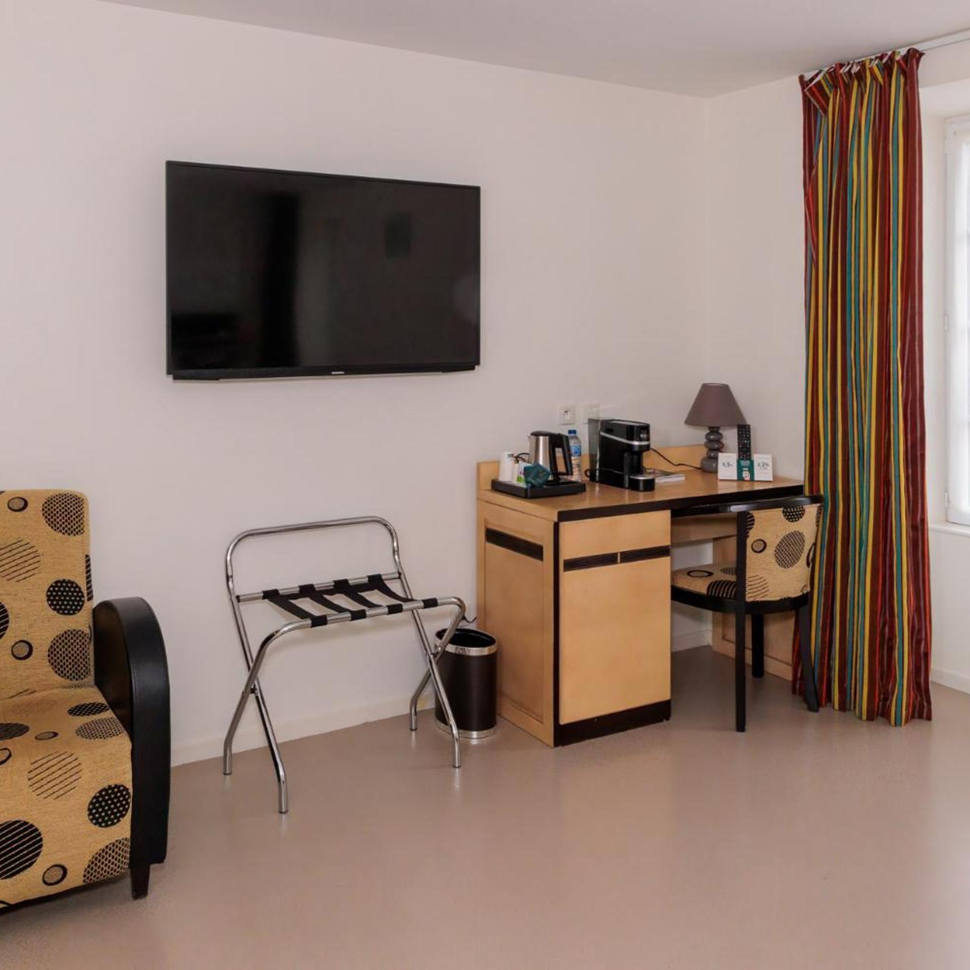 LOGIS AUBERGE DE LA XAINTRIE 37/47
