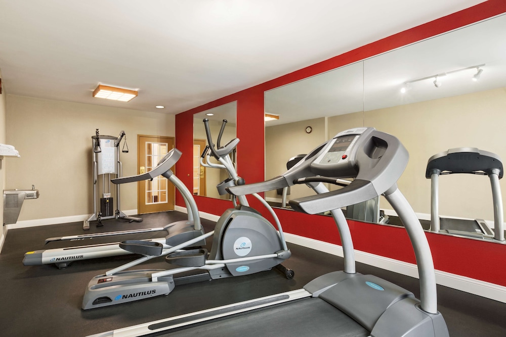 Country Inn Suites By Radisson Savannah I 95 North Ga 32/55