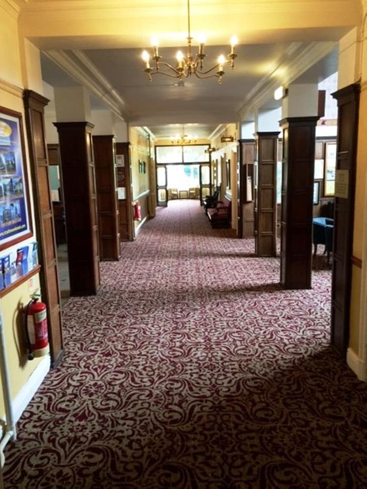 Cumbria Grand Hotel 2/82