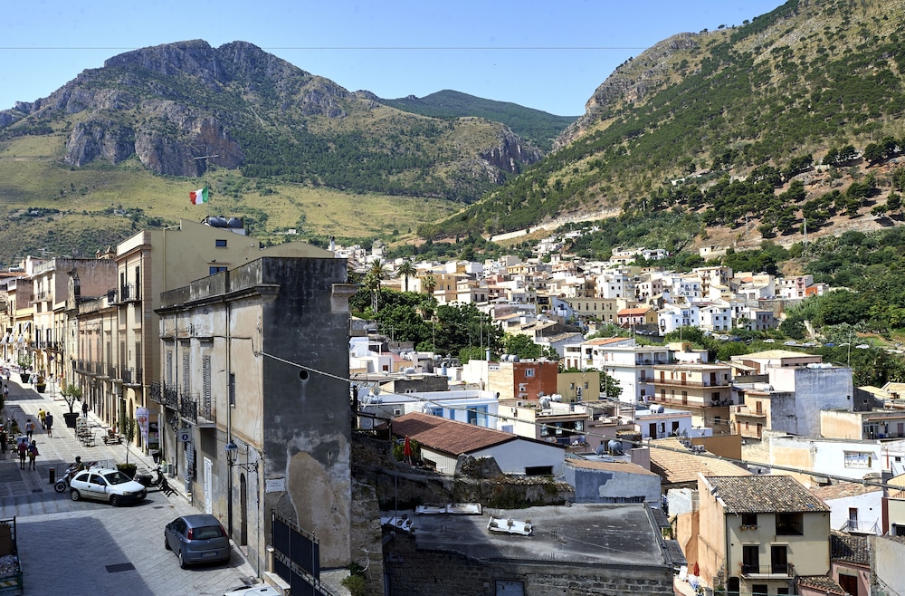 Sopra Le Mura Hotel 40/50