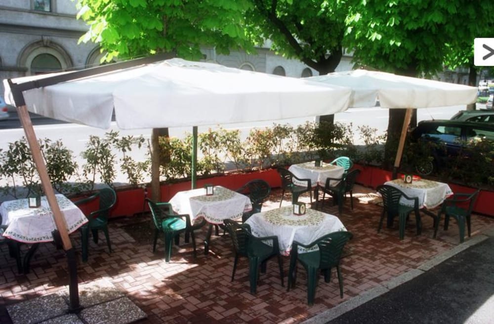 Hotel Engadina 23/25