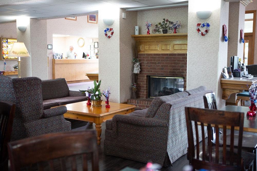 All Seasons Suites 25/54