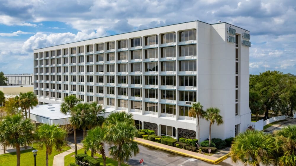 The View Hotel, Trademark Collection by Wyndham 1/42