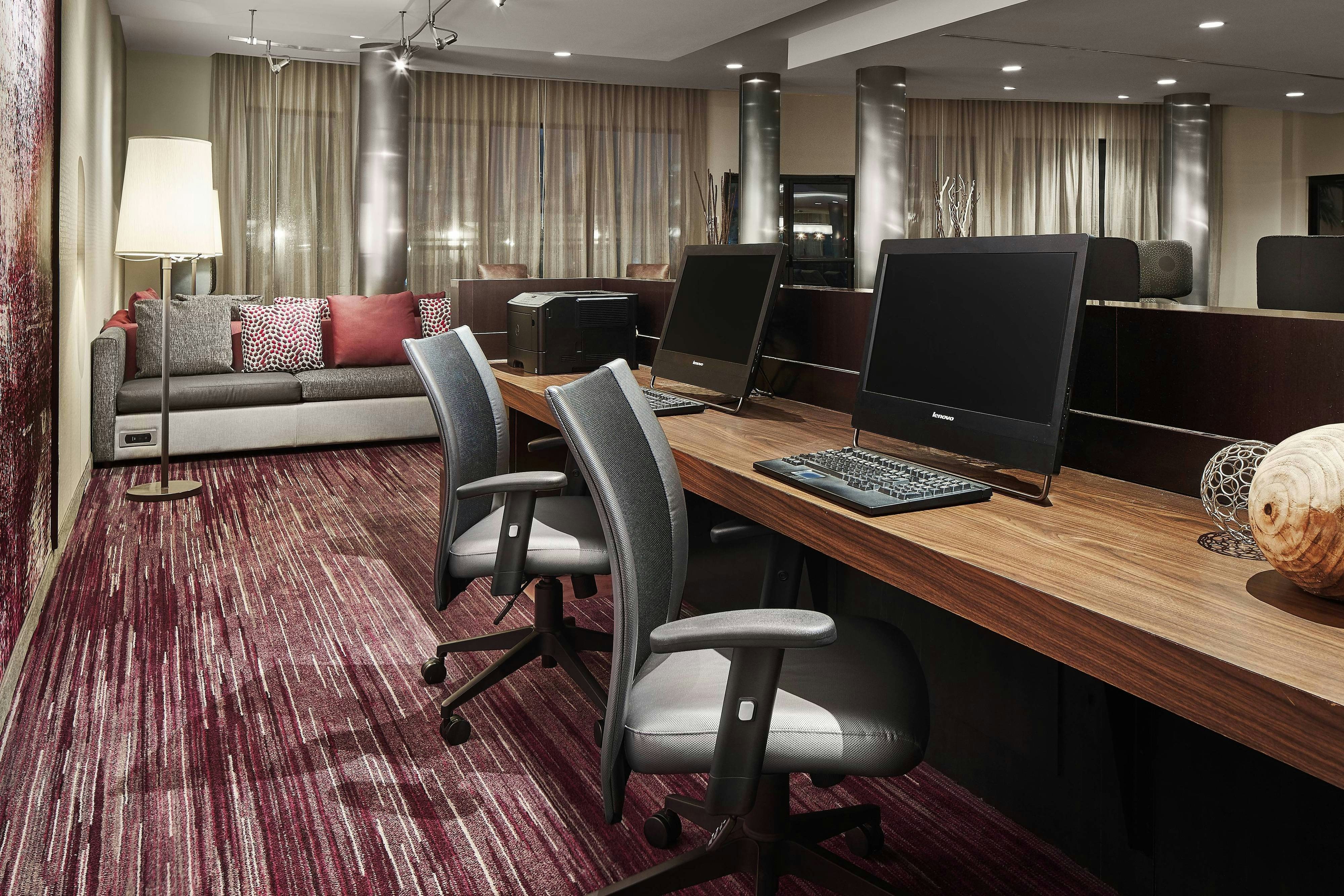 Courtyard By Marriott Shreveport Bossier Louisiana Boardwalk 12/16