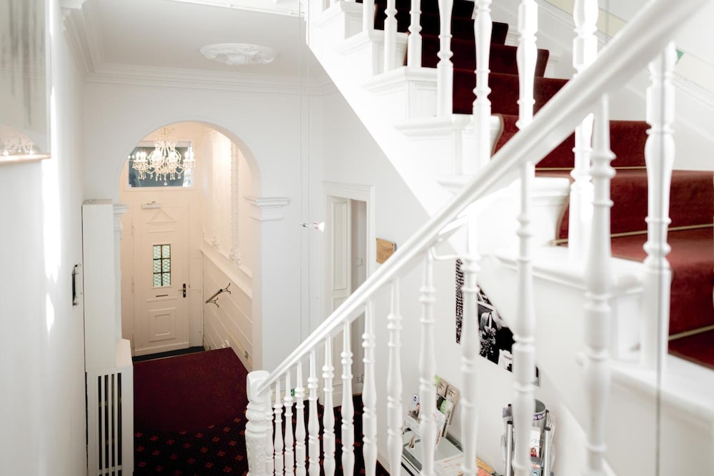 Hotel Villa Oberkassel 16/38