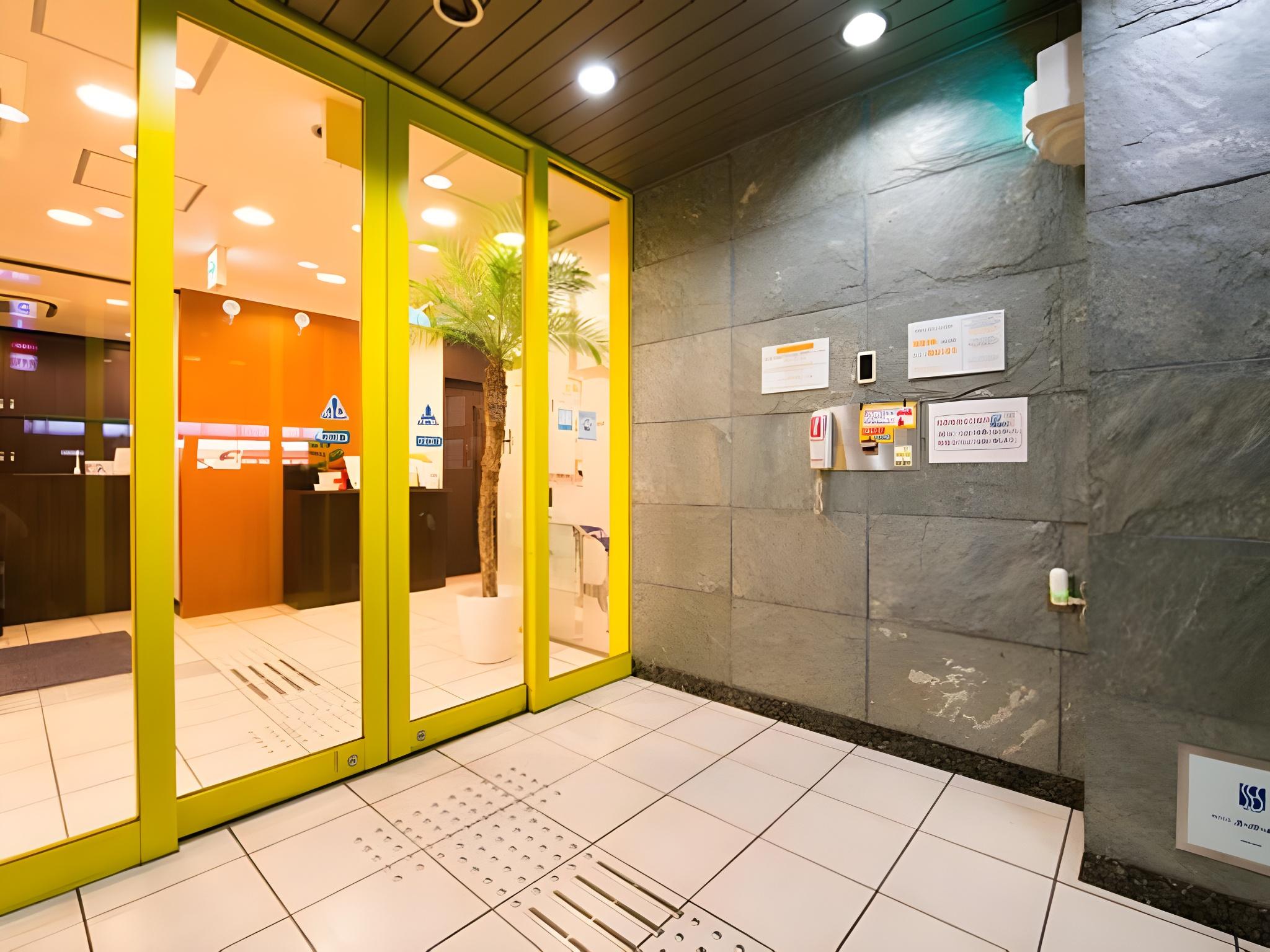 Super Hotel Satsumasendai 12/24