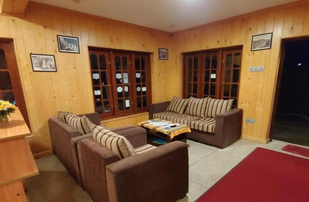 Blue Moon Guest House 23/45