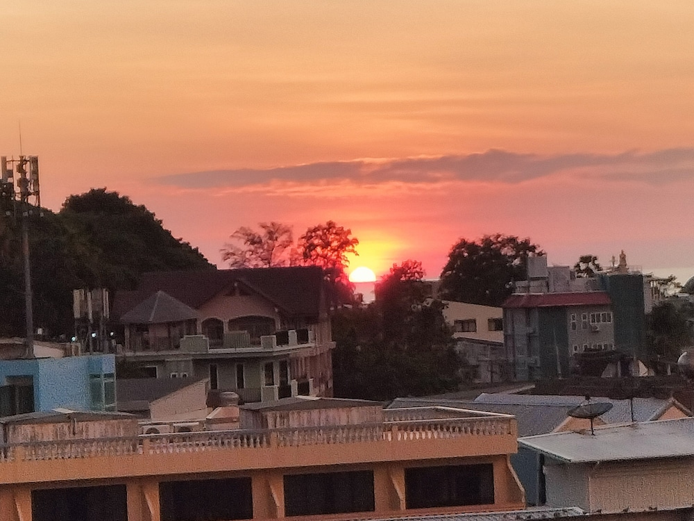 Kata Beach Studio Service Apartment 5/50
