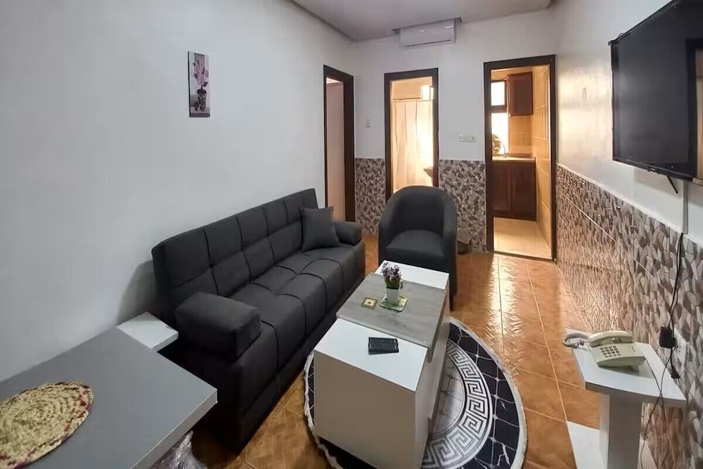 Al-Nujoom Hotel Suites 15/19