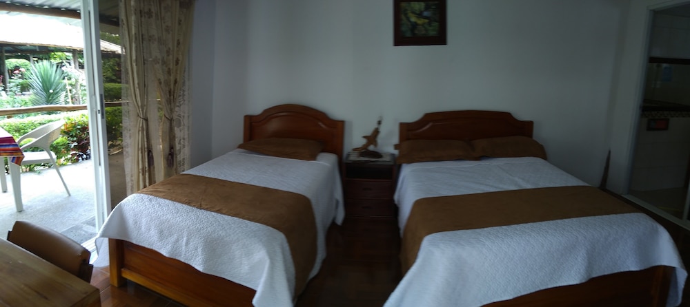 Suymar Ecolodge Galapagos 27/75