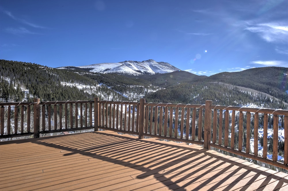 The Lodge at Breckenridge 24/50