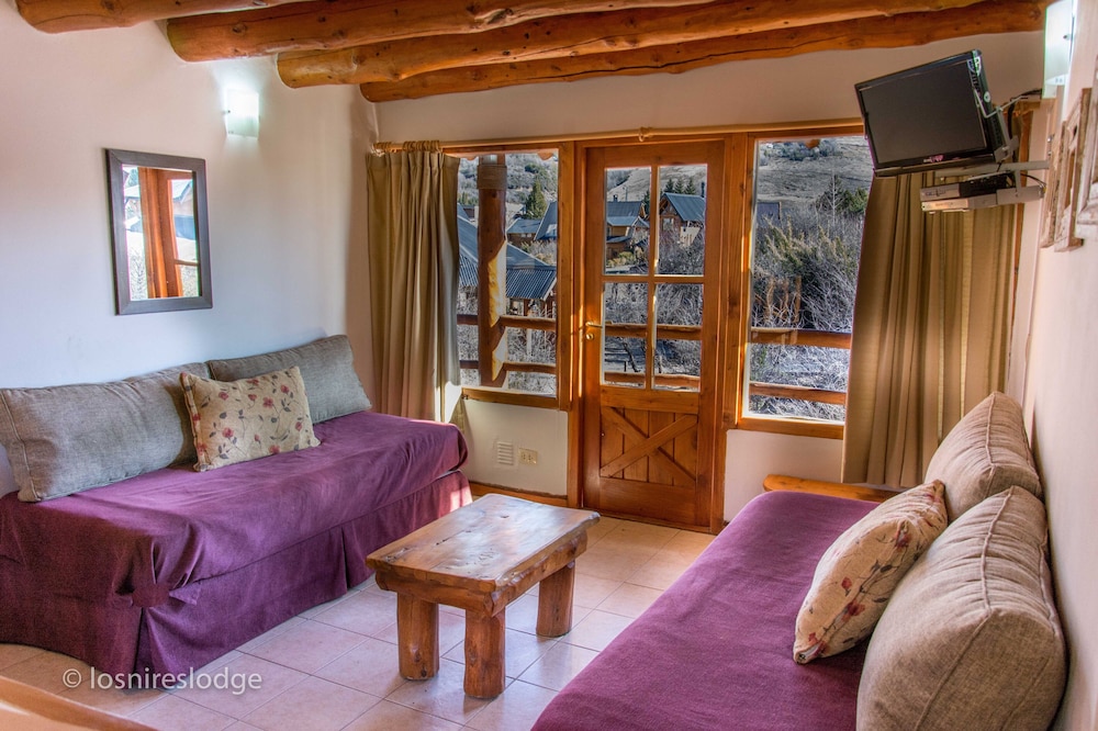 Los Nires Lodge 11/22