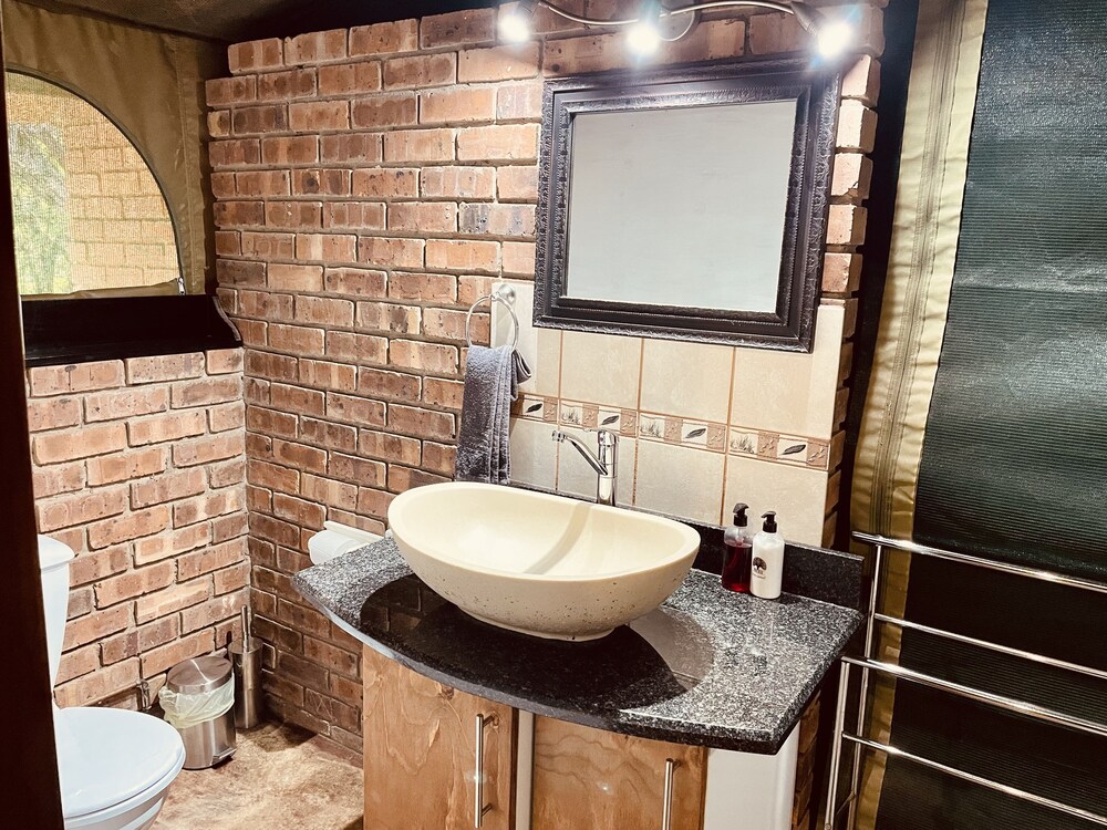 Nyala Luxury Safari Tents 45/50