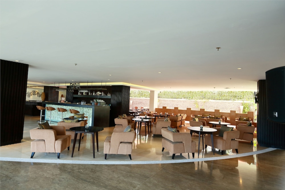b Hotel Bali & Spa 55/73