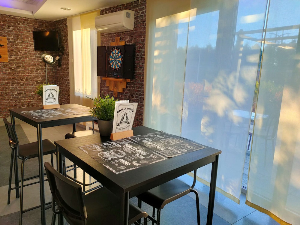 HOTEL KYRIAD SAINT CHELY D'APCHER - AIRE DE LA LOZERE 31/42