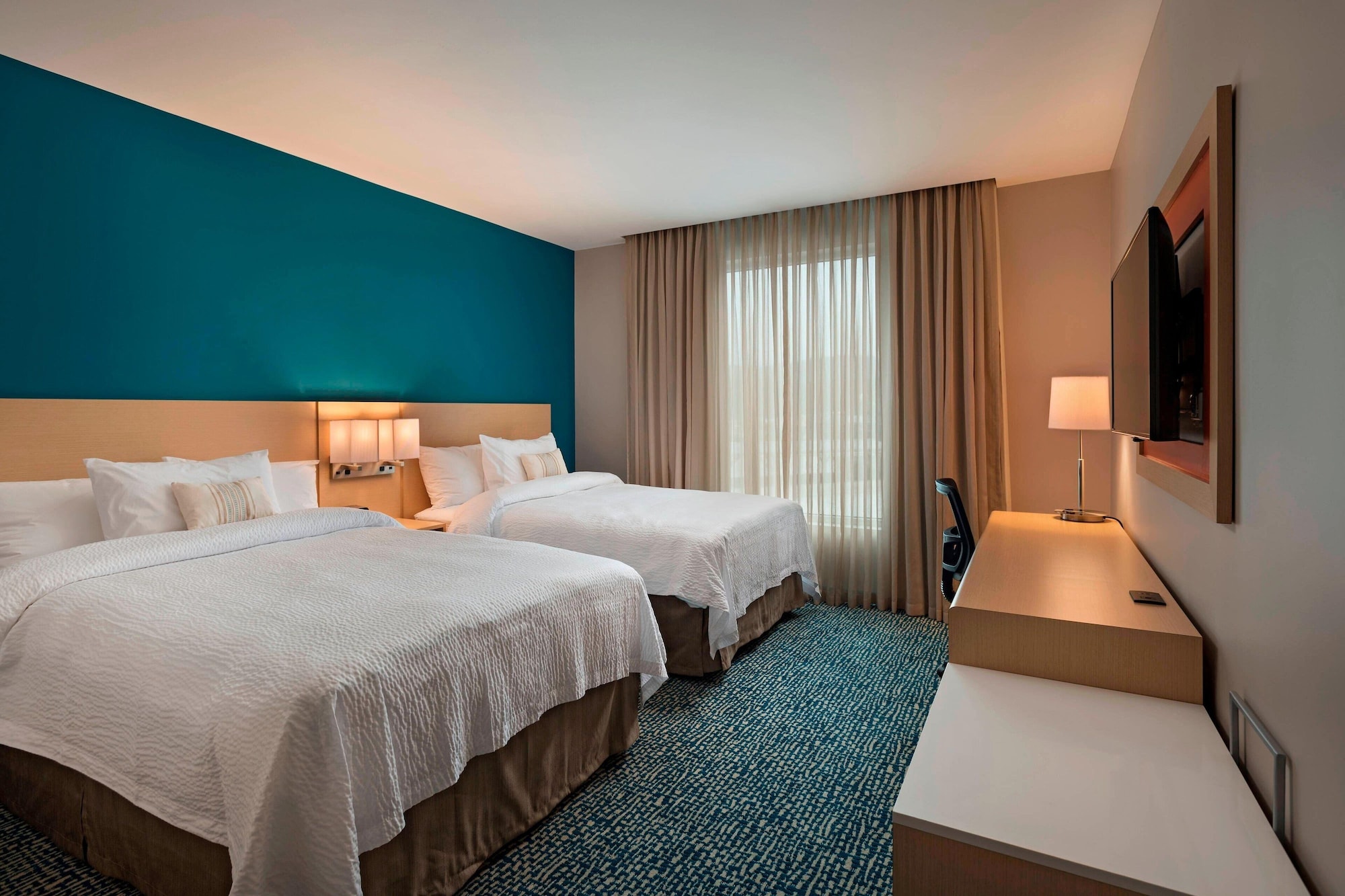 room, 2 double beds