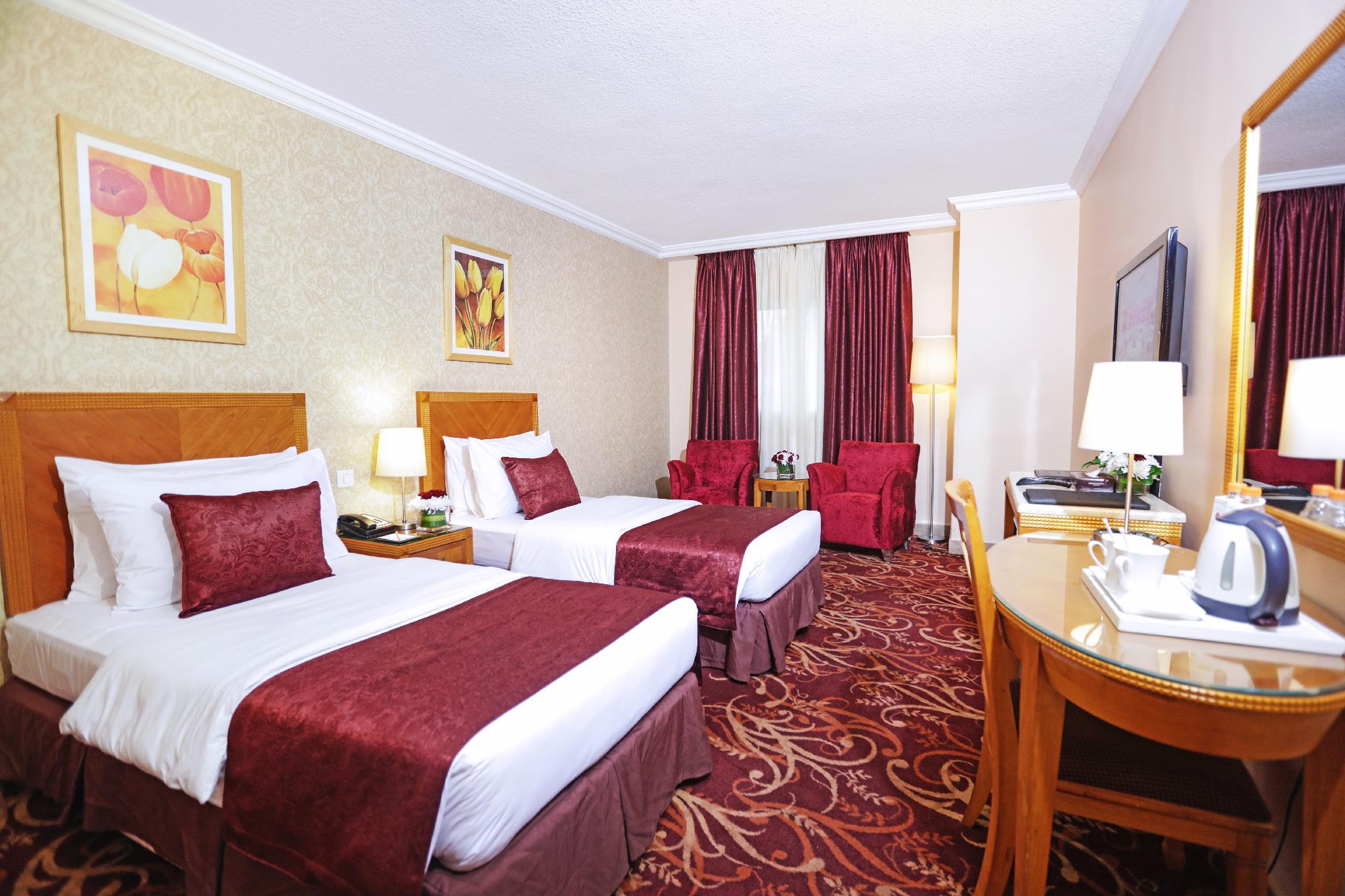 Room, Twin Beds
