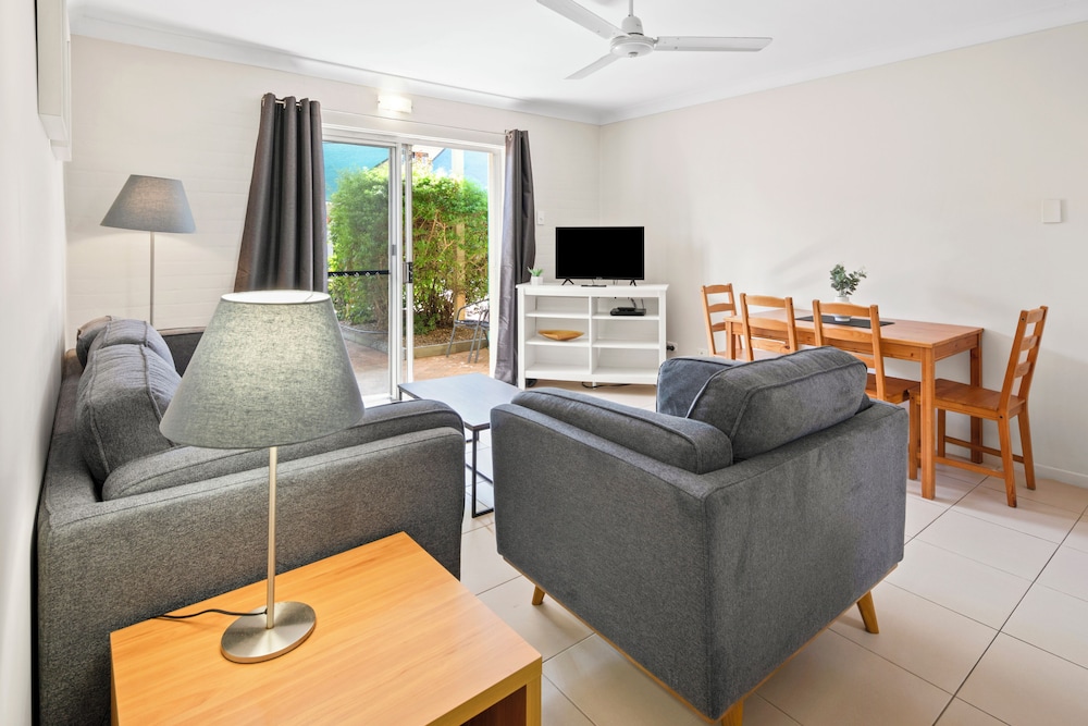 ARLIA SANDS APARTMENTS 40/64