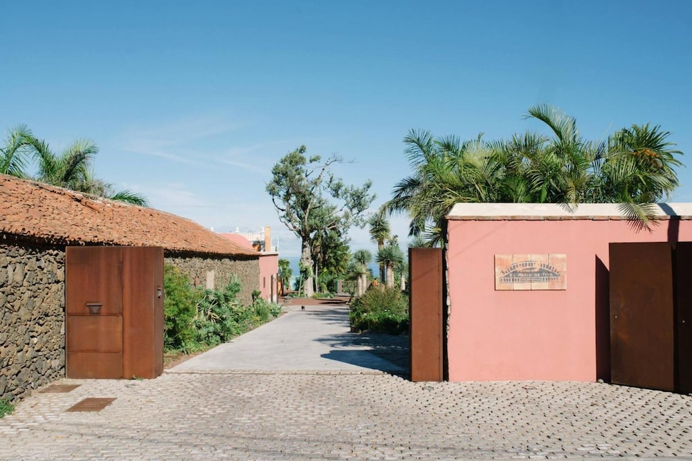 El Patio De Tita 6/50