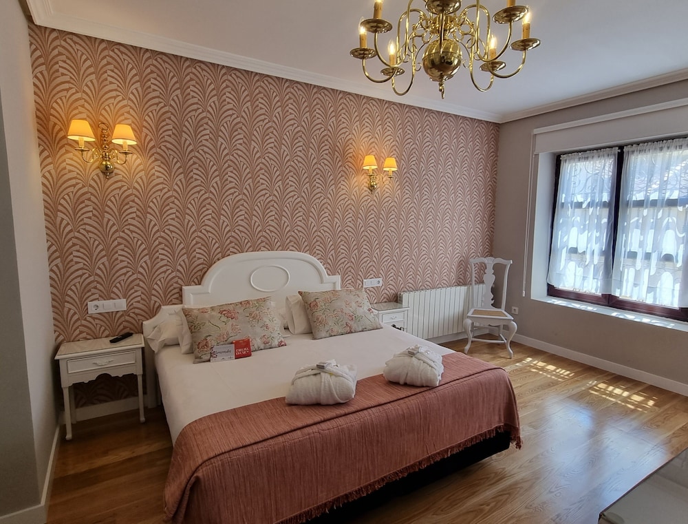 Infanta Isabel Hotel 43/64